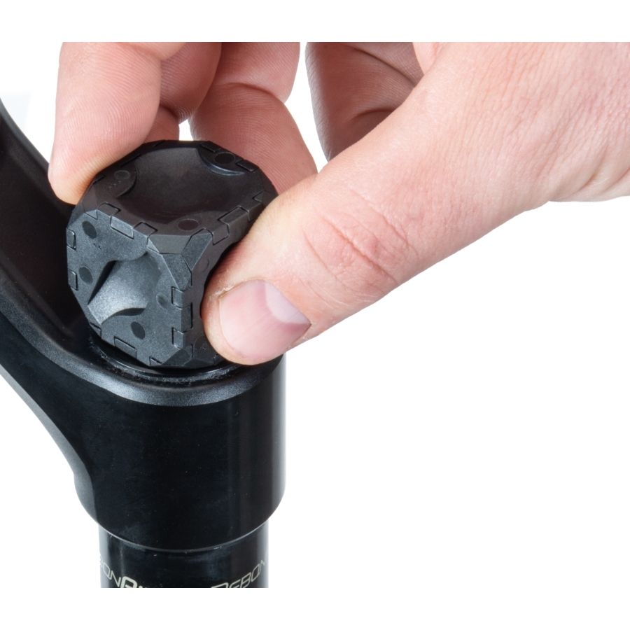 park-tool-fct-1-fork-cap-tool-04-1771472